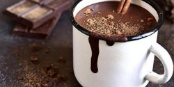 Uống Cacao Có Phải Là Nguyên Nhân Dẫn Đến Mụn Trứng Cá?