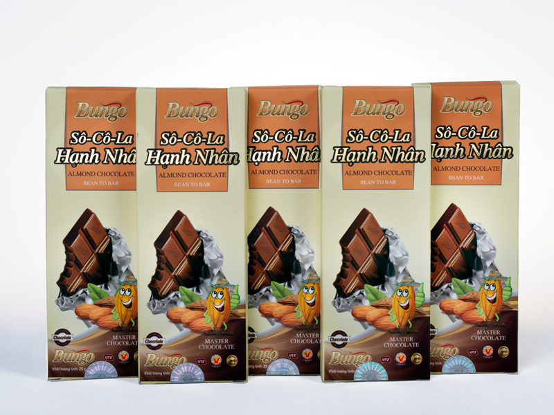 SOCOLA ALMOND