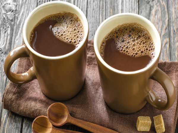 so sanh bot cacao nguyen chat va cacao sua